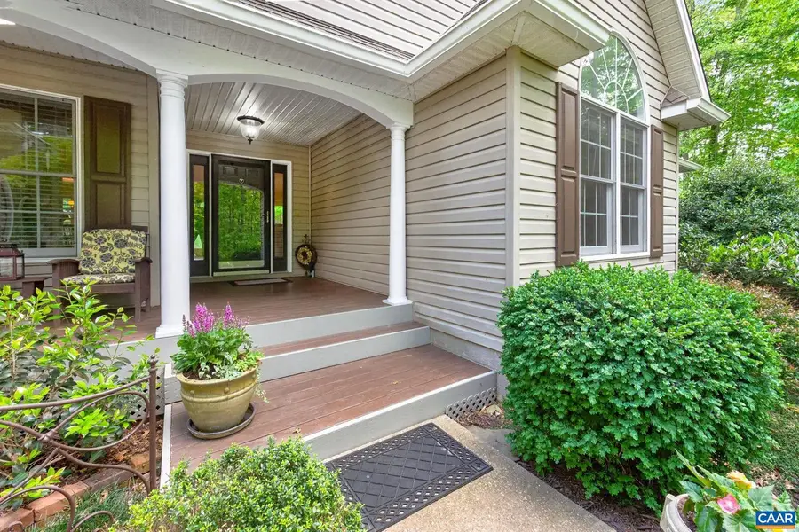 10 Locks Rd, Palmyra, VA 22963 - #2