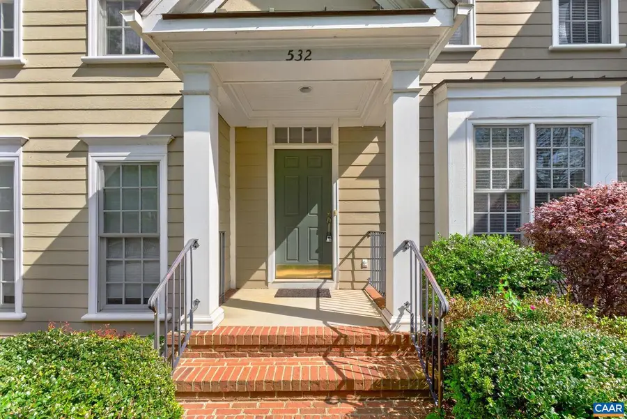 532 Summerford Ln, Crozet, VA 22932 - #2