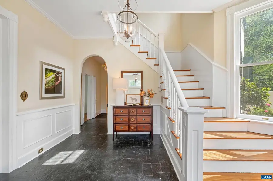 900 Rugby Rd, Charlottesville, VA 22903 - #3