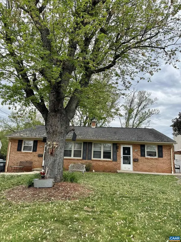 114 Harris Rd, CHARLOTTESVILLE, VA 22903