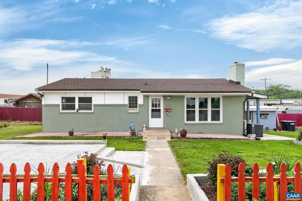 619 Broad St, Harrisonburg, VA 22802 - #1