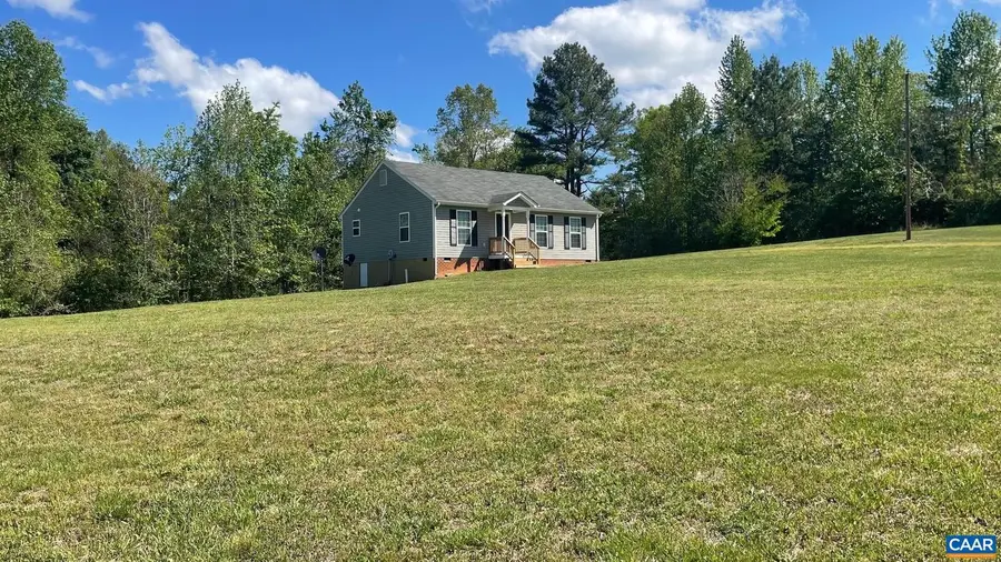 4335 Valley Ln, Kents Store, VA 23084 - #2