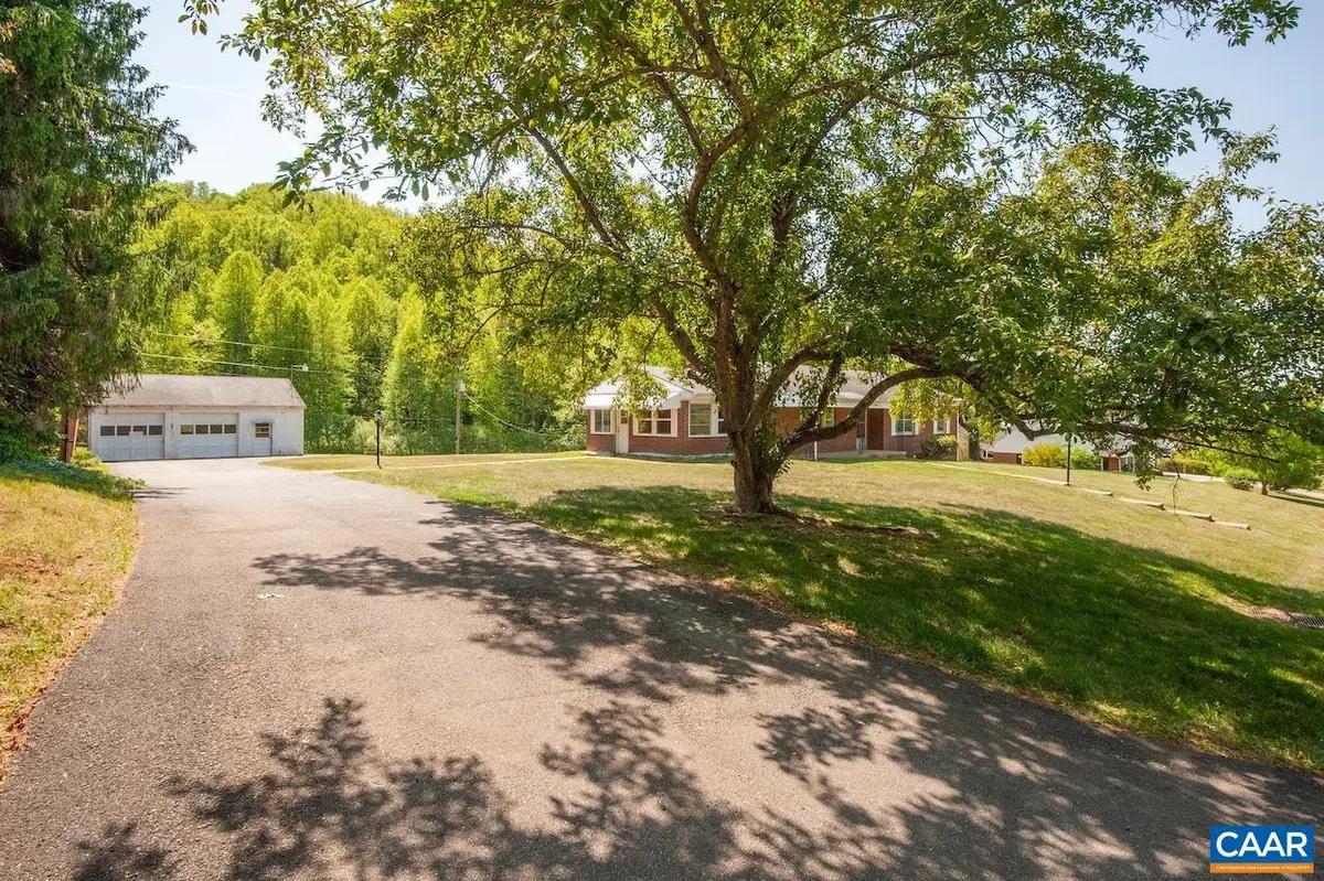 278 Ridge St, Lovingston, VA 22949 - #1