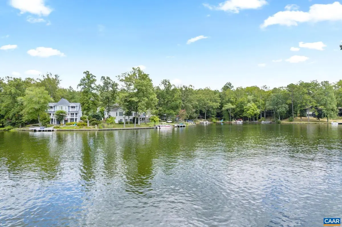 4 Lakeview Cir, Palmyra, VA 22963 - #1