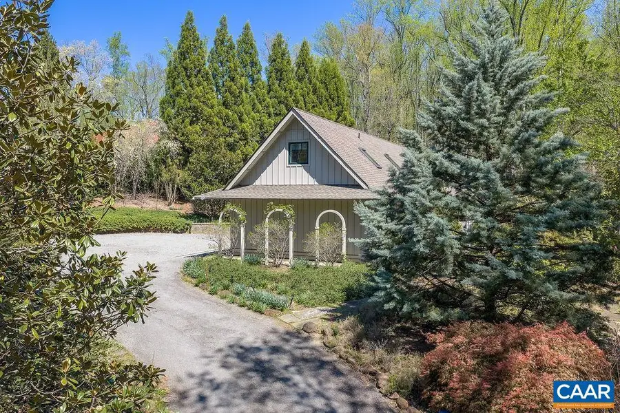 889 Old Garth Rd, Charlottesville, VA 22901 - #2