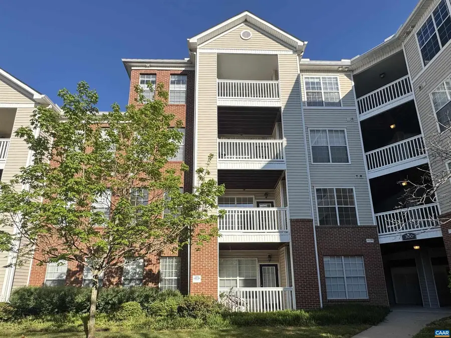 300 Riverbend Dr #2a, Charlottesville, VA 22911 - #3