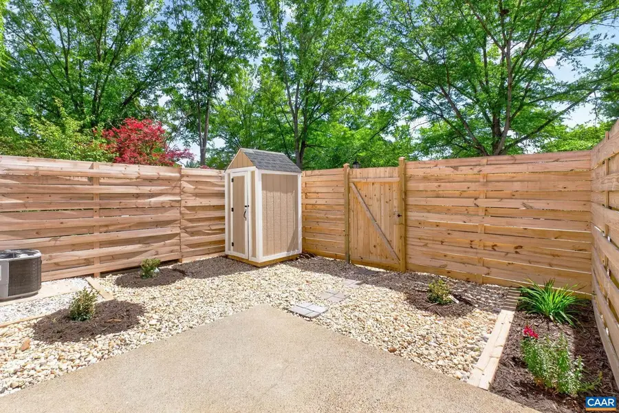 1536 Minor Ridge Ct, Charlottesville, VA 22901 - #2