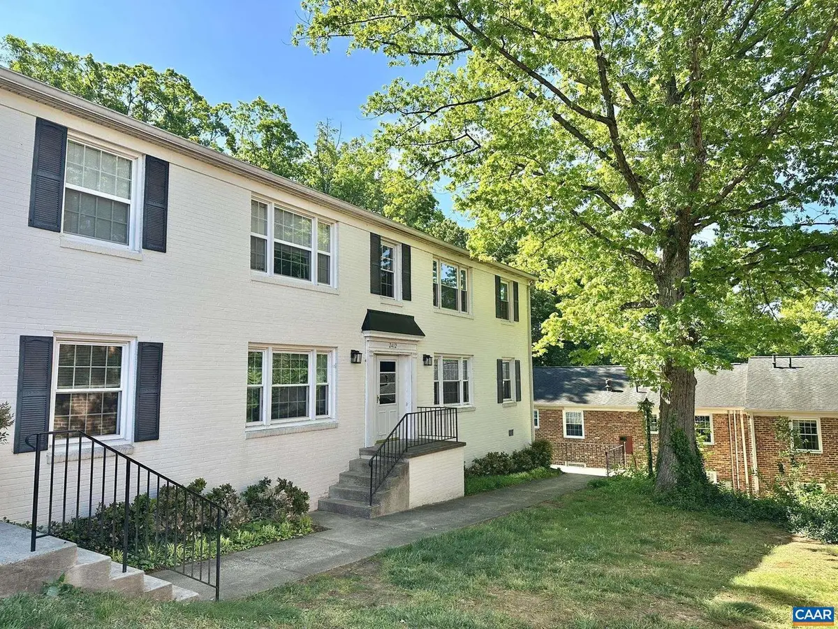 2412 Barracks Pl #3, Charlottesville, VA 22901 - #1