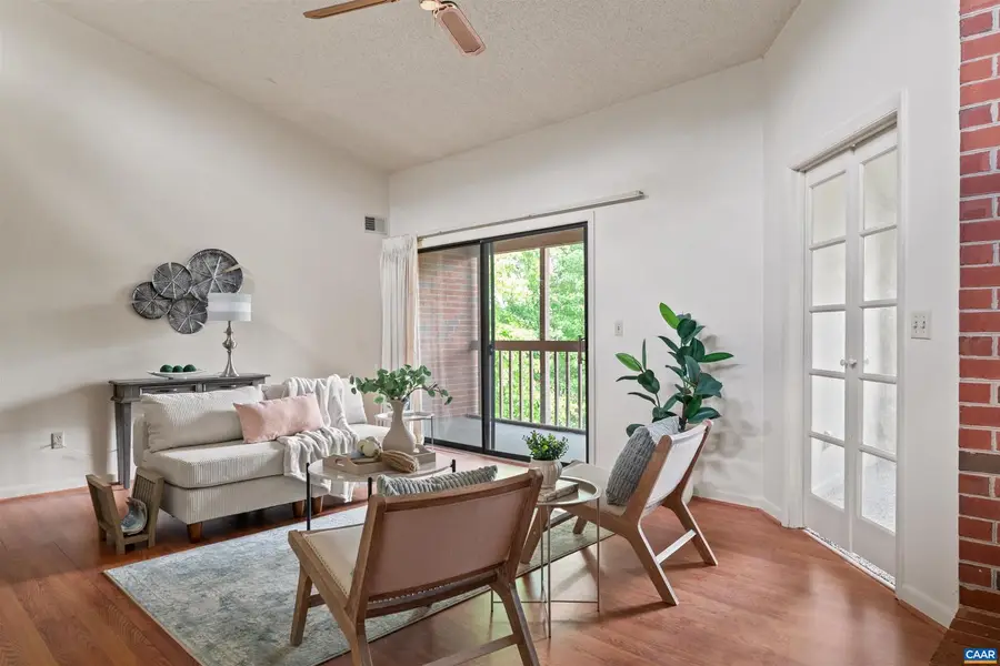 101 Turtle Creek Rd #10, Charlottesville, VA 22901 - #3