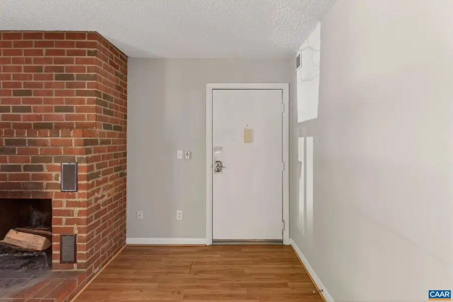 103 Turtle Creek Rd #8, Charlottesville, VA 22901 - #3