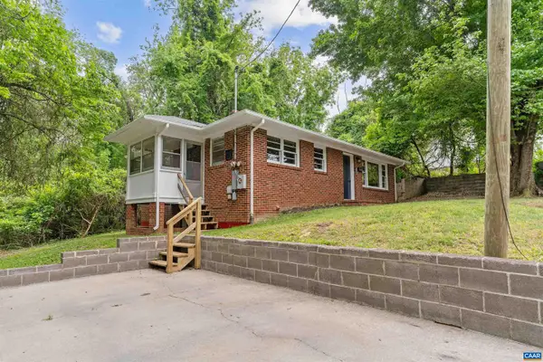 108 Vaughan Dr, FARMVILLE, VA 23901