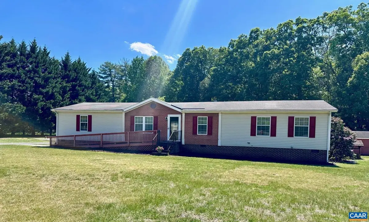 19394 Louisa Rd, Louisa, VA 23093 - #1