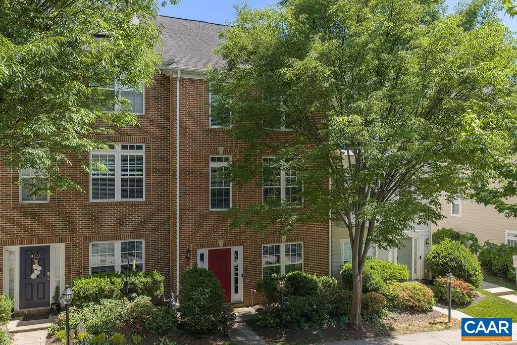 920 Bing Ln, Charlottesville, VA 22903 - #1