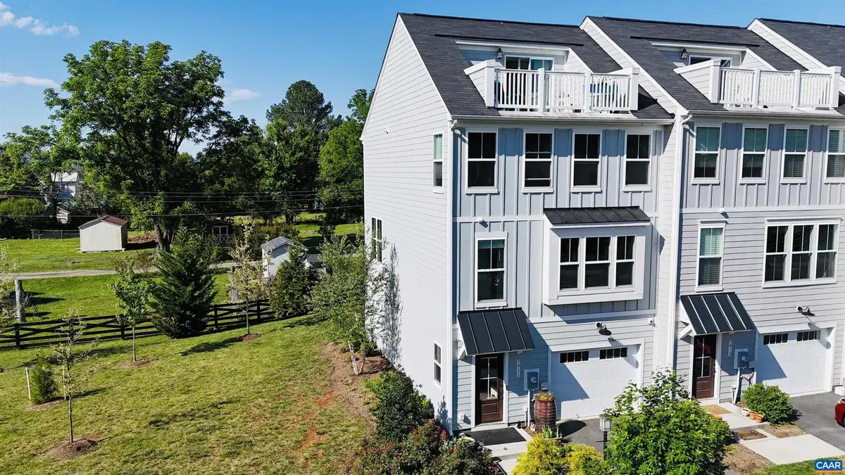 5911 Mccomb St, Crozet, VA 22932 - #1