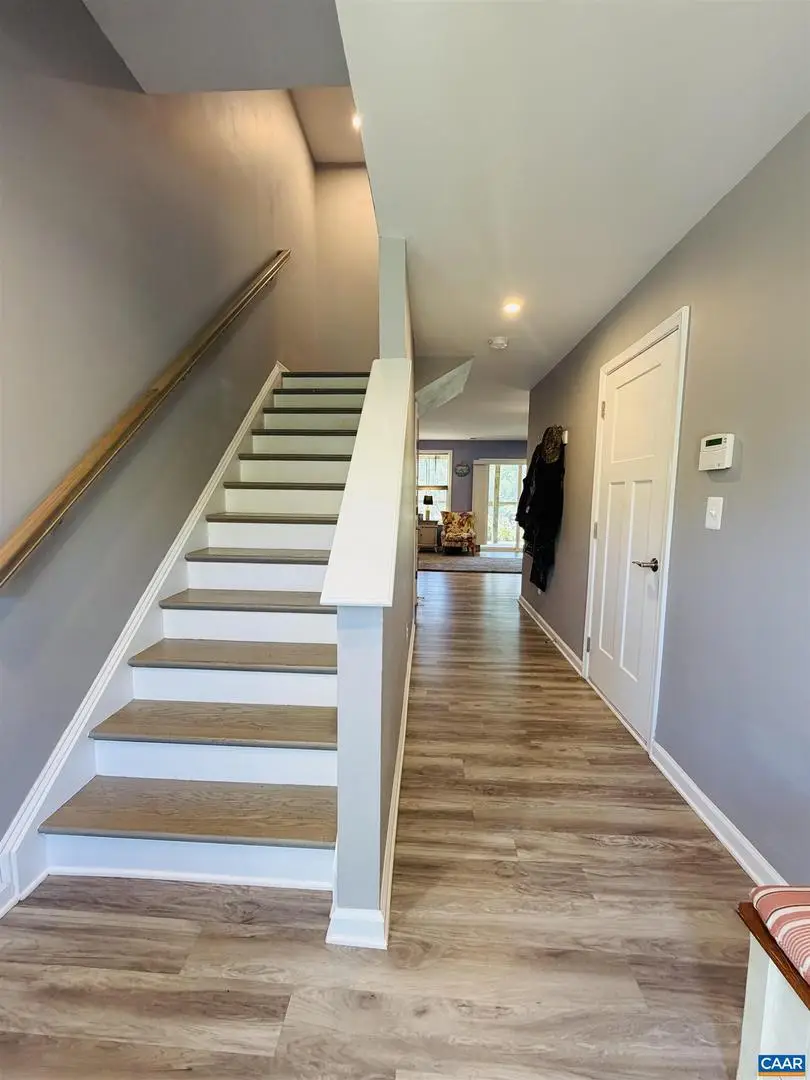 5911 Mccomb St, Crozet, VA 22932 - #3