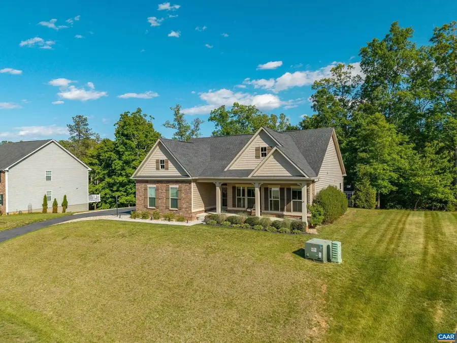 302 Manor Blvd, Palmyra, VA 22963 - #2