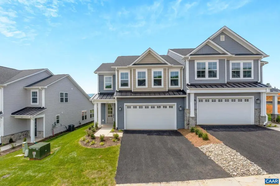 132 Springdale Rd, Waynesboro, VA 22980 - #2