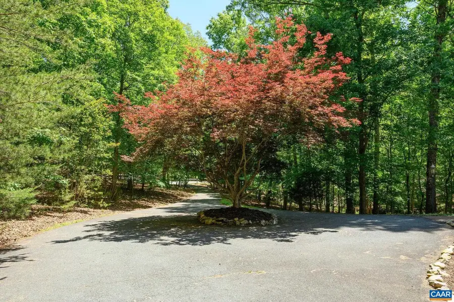 458 Fieldstone Dr, Keswick, VA 22947 - #2