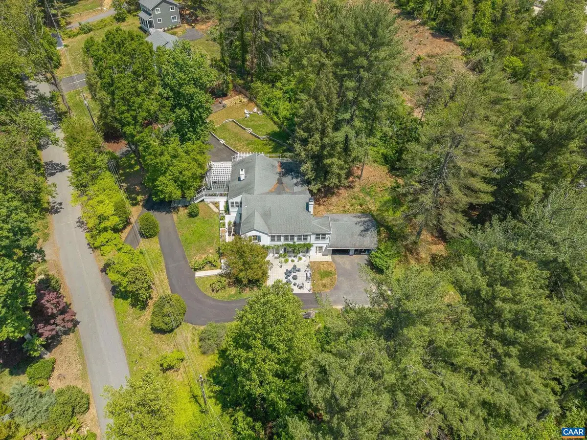 104 Buckingham Cir, Charlottesville, VA 22903 - #1