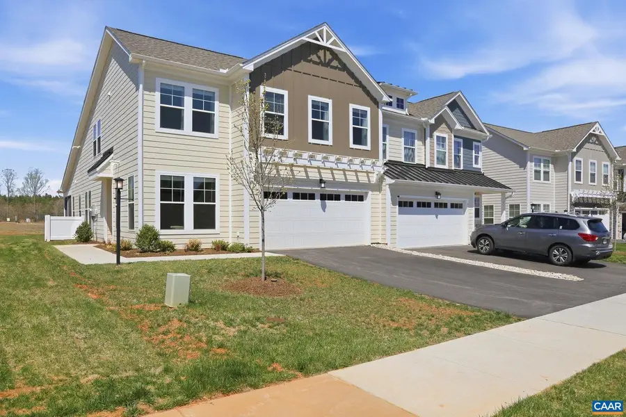 424 Bayberry Ln, Zion Crossroads, VA 22942 - #3