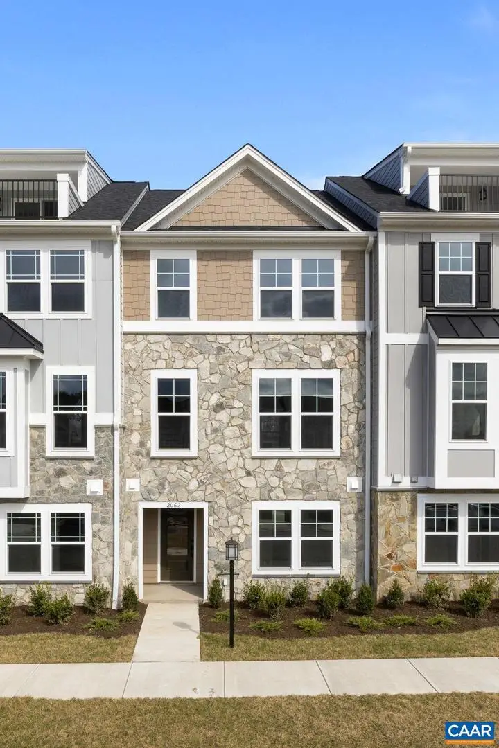 134 Park Ridge Dr, Crozet, VA 22932 - #2