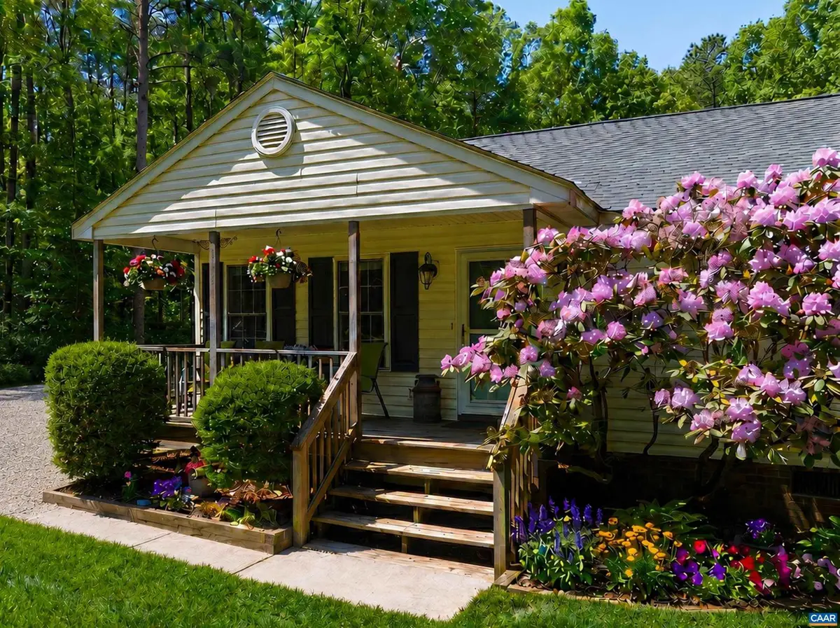 47 S Fork Dr, Louisa, VA 23093 - #1