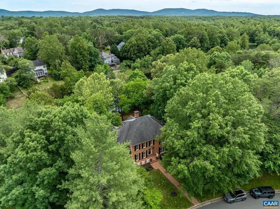 3117 Edgewater Dr, Charlottesville, VA 22911 - #3