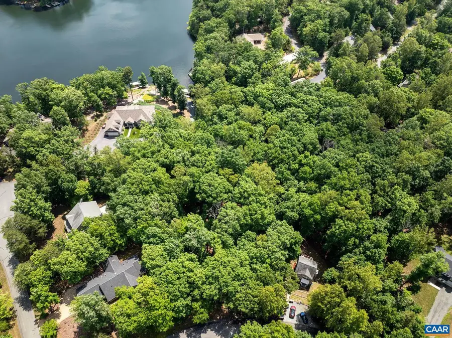 31 Fairwood Pl #176175, Palmyra, VA 22963 - #2
