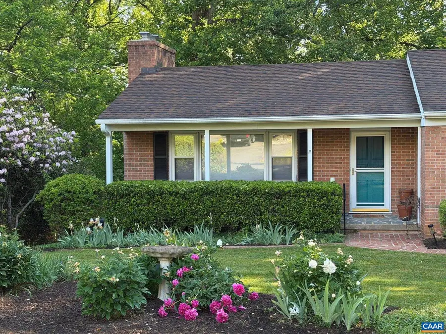 1709 Essex Rd, Charlottesville, VA 22901 - #2