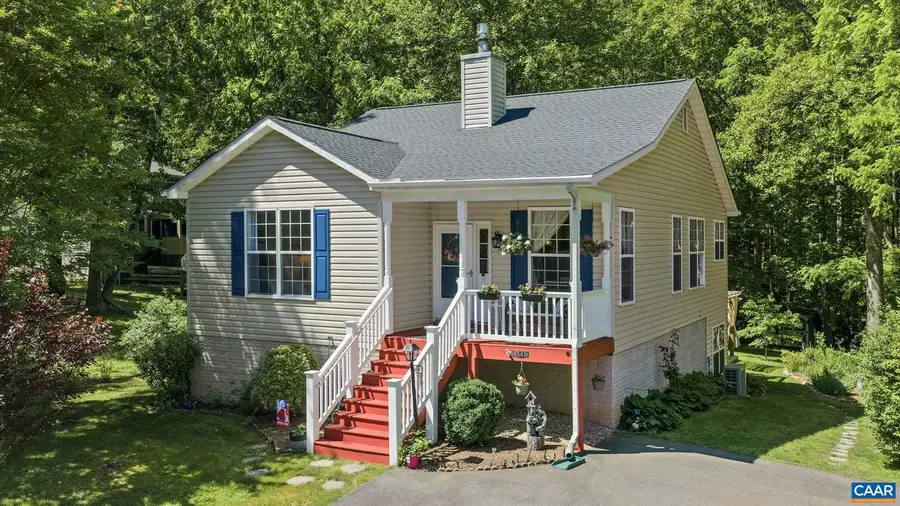 341 Poplar Dr, Louisa, VA 23093 - #2