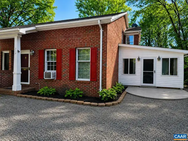 219 Duke St, GORDONSVILLE, VA 22942