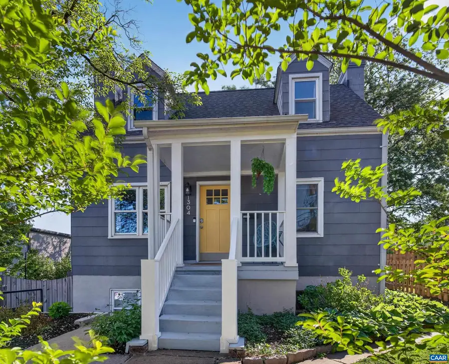 1304 Belleview Ave, Charlottesville, VA 22901 - #2