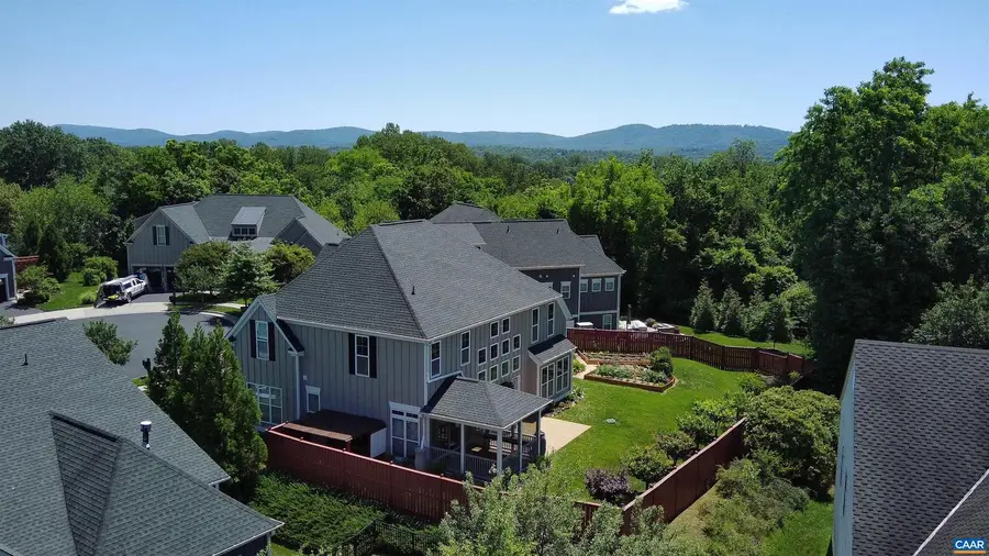 1410 Hillbrook Ct, Charlottesville, VA 22901 - #3