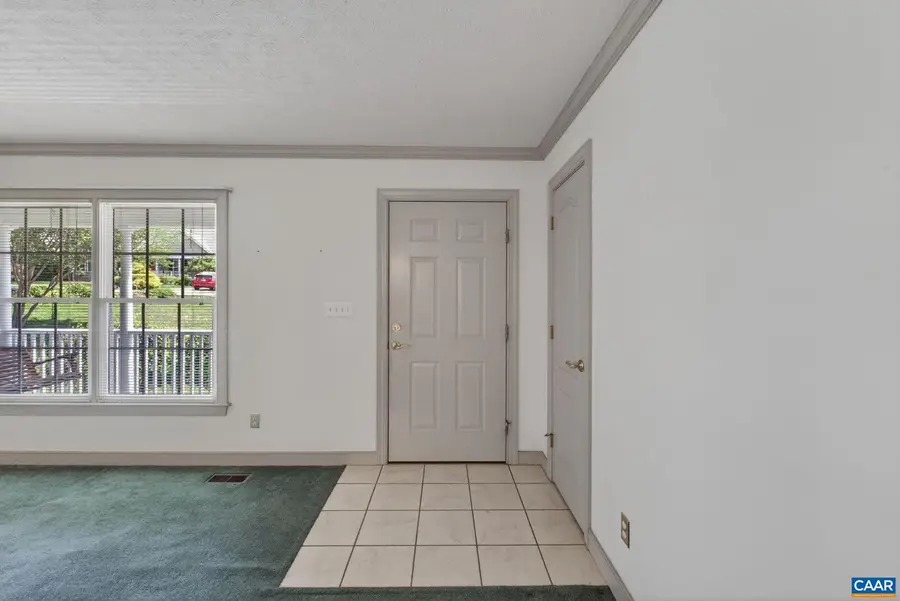 1064 Wintergreen Ln, Charlottesville, VA 22903 - #3