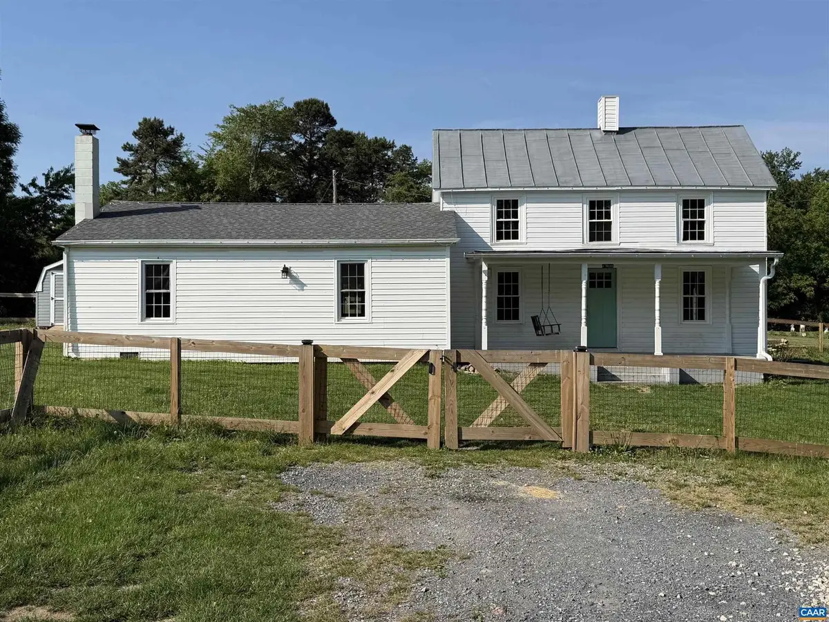 1983 Howardsville Tpke, Lyndhurst, VA 22952 - #1