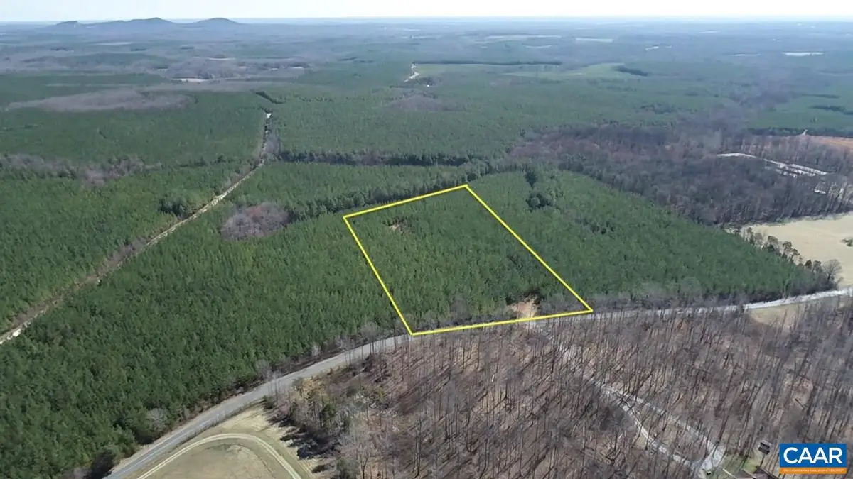 2a Sanders Creek Rd, Dillwyn, VA 23936 - #1