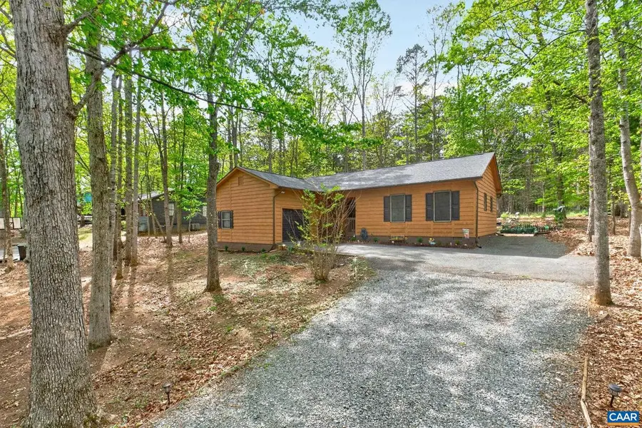 377 Jefferson Dr, Palmyra, VA 22963 - #2