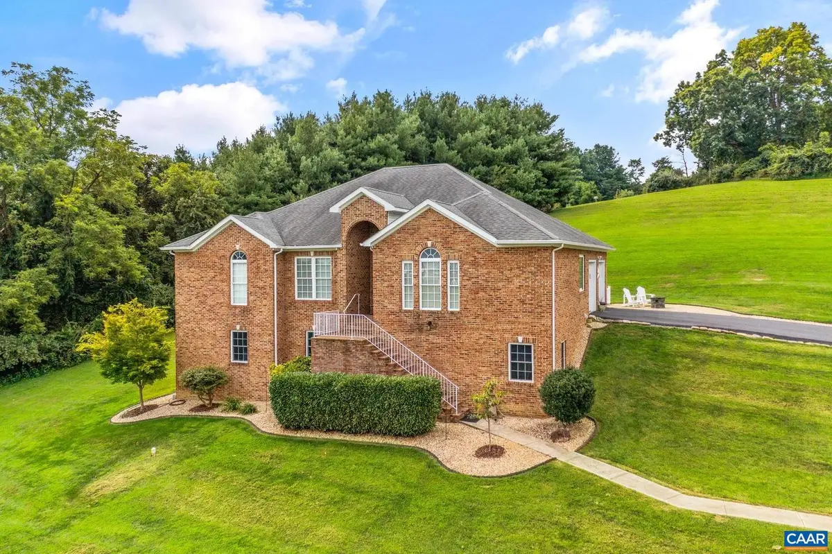 93 Cedar Creek Ln, Fort Defiance, VA 24437 - #1