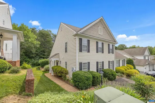 1017 Bristlecone Ln, CHARLOTTESVILLE, VA 22911