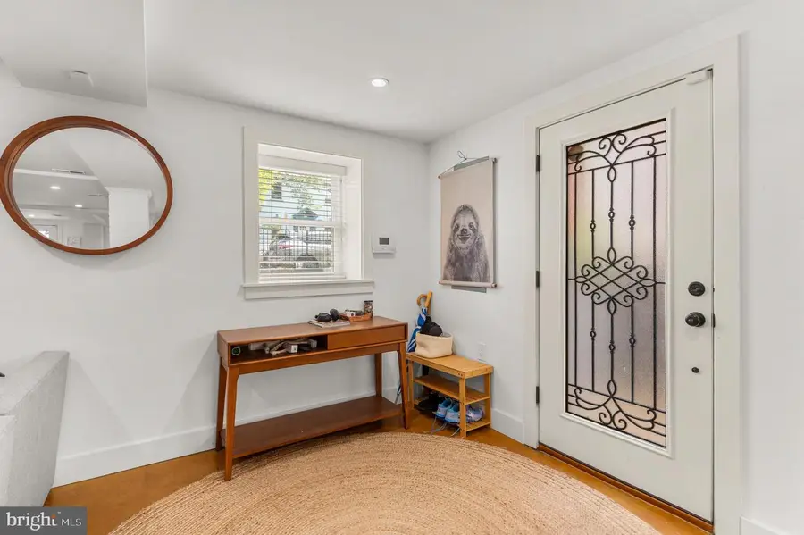 1239 Simms Pl Ne #5, Washington, DC 20002 - #2