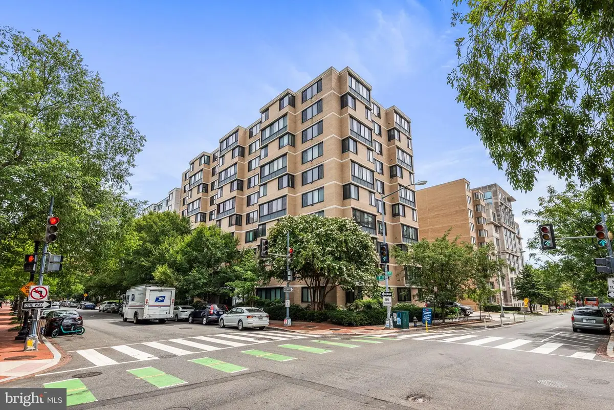 2030 F St Nw #206, Washington, DC 20006 - Image #1