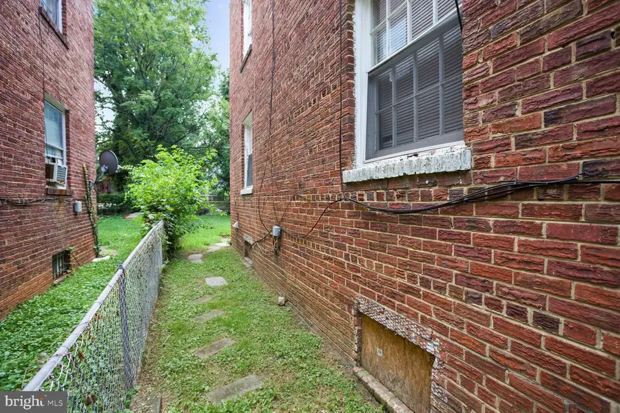 3329 Dubois Pl Se, Washington, DC 20019 - Image #3