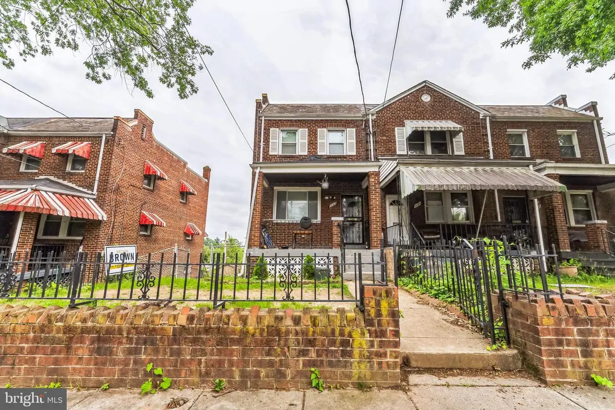 1642 Fort Davis Pl Se, Washington, DC 20020 - Image #1