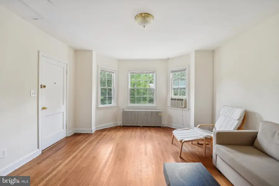 3925 W Street Nw, Washington, DC 20007 - Image #2