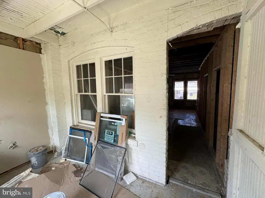 1467 Ridge Pl Se, Washington, DC 20020 - Image #2