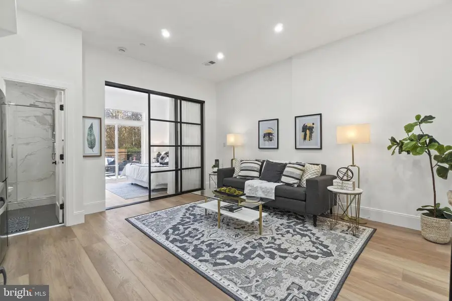 2517 Ontario Rd Nw #1, Washington, DC 20009 - Image #2