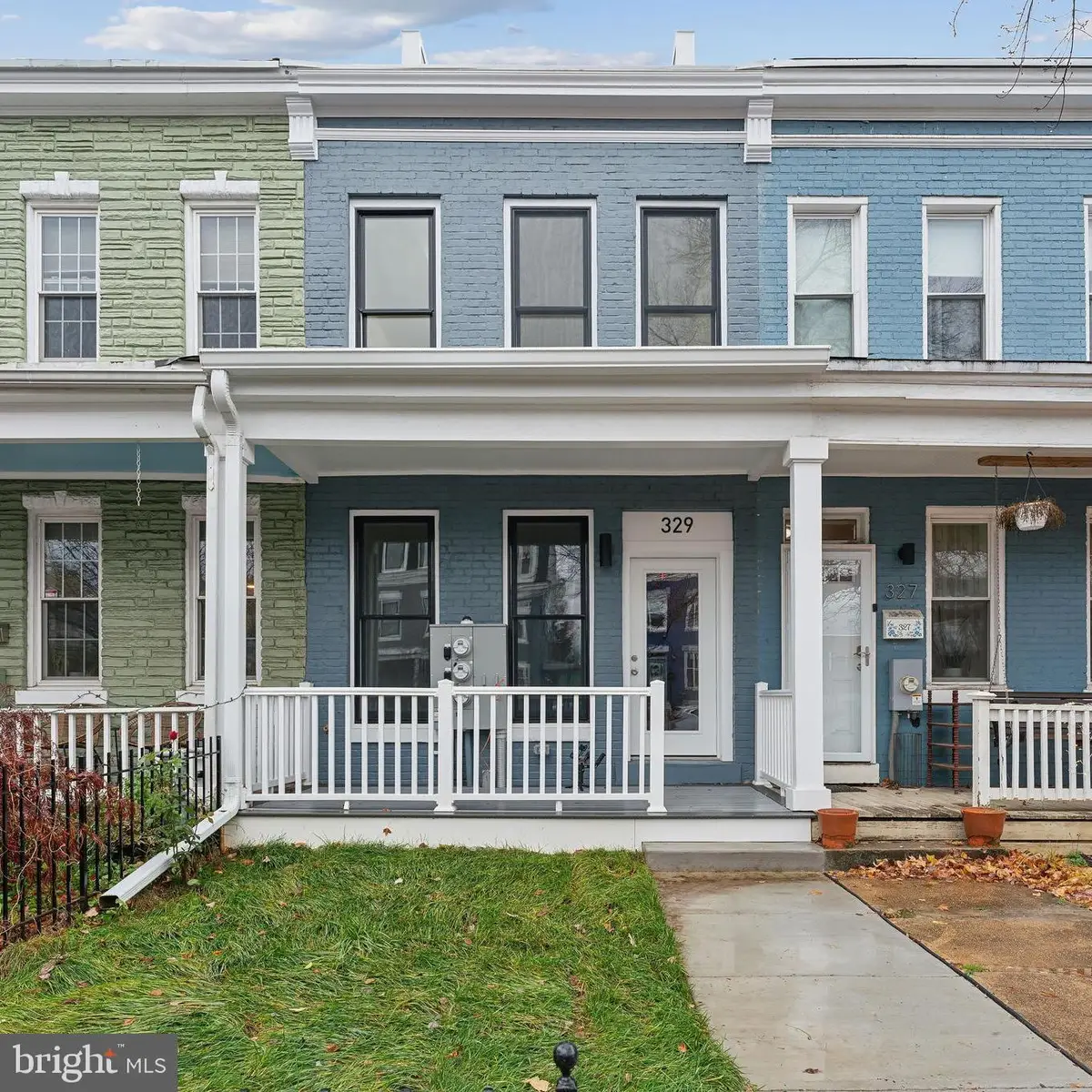 329 16th St Se, Washington, DC 20003 - Image #1