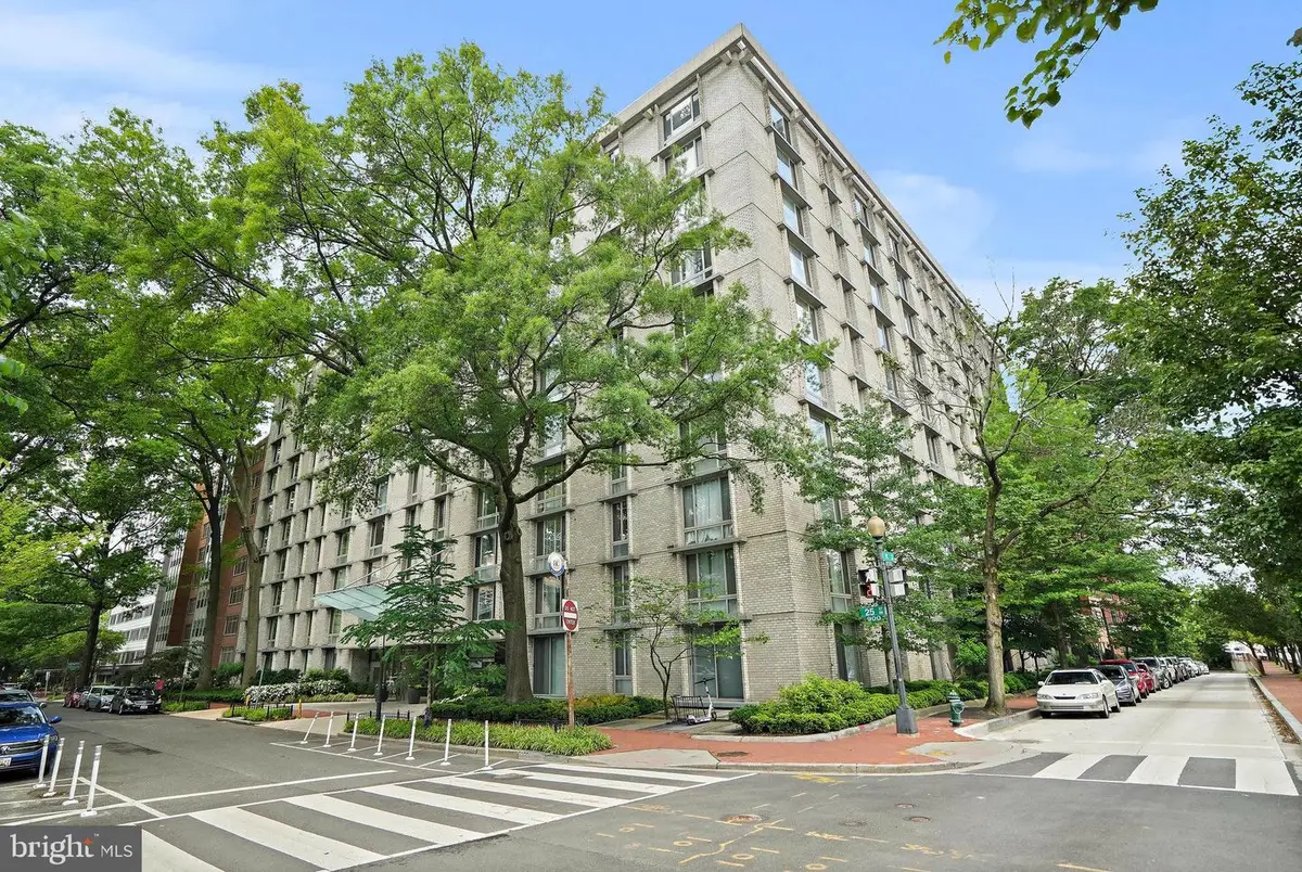950 25th St Nw #1027-n, Washington, DC 20037 - Image #1