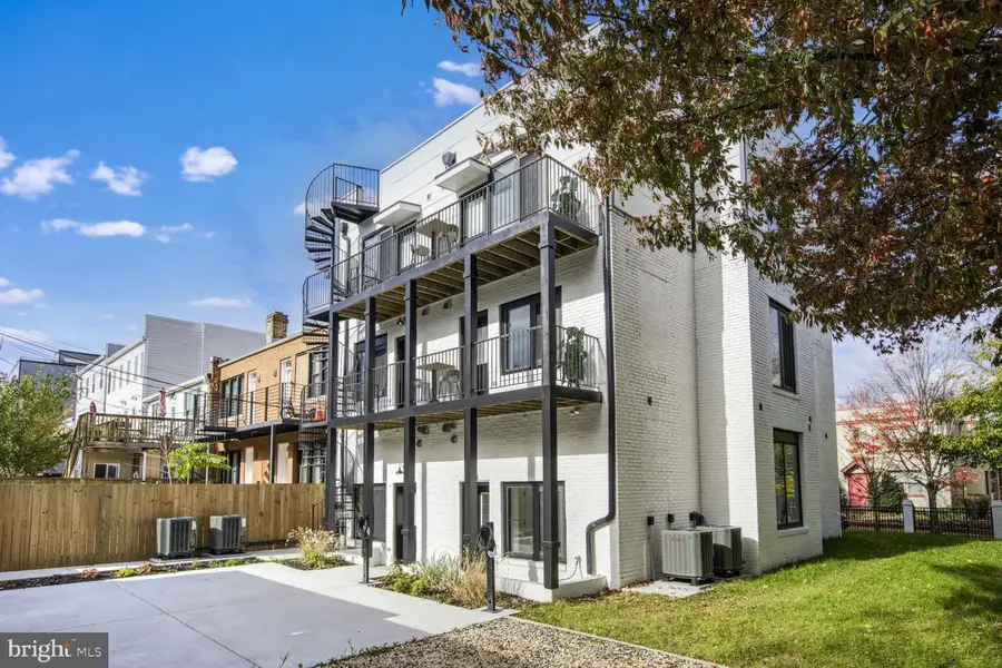 1619 Isherwood St Ne #4, Washington, DC 20002 - Image #2