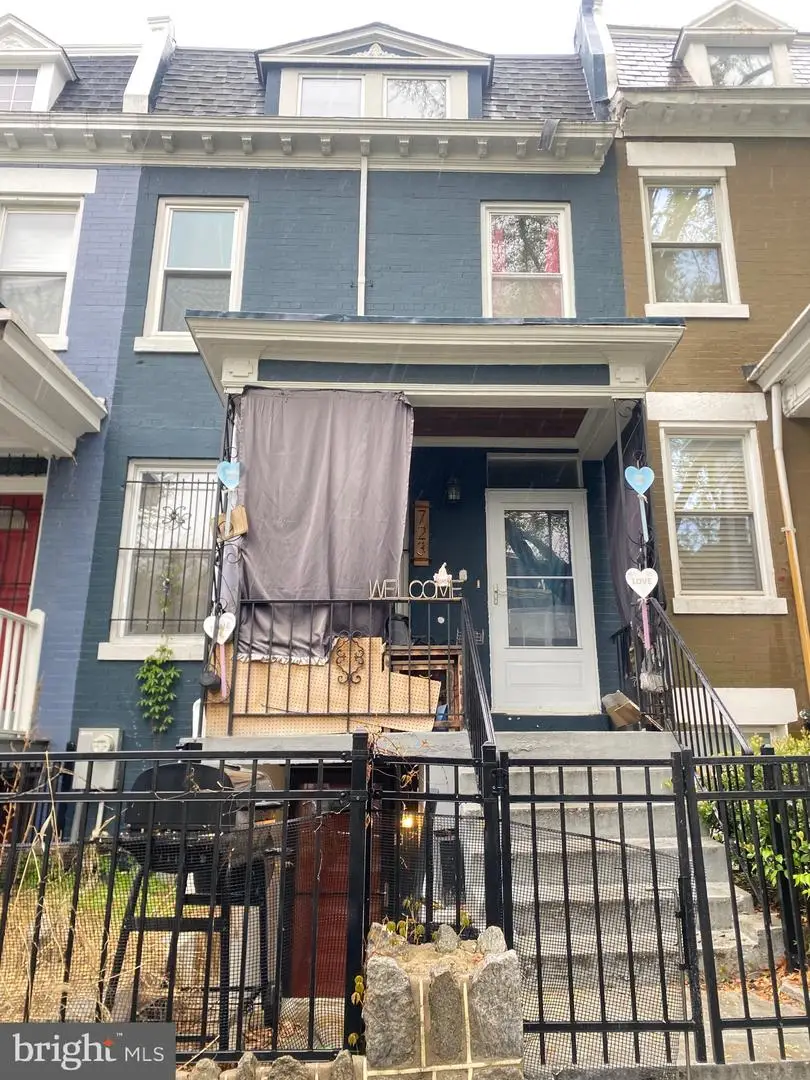 723 Harvard St Nw, Washington, DC 20001 - Image #1